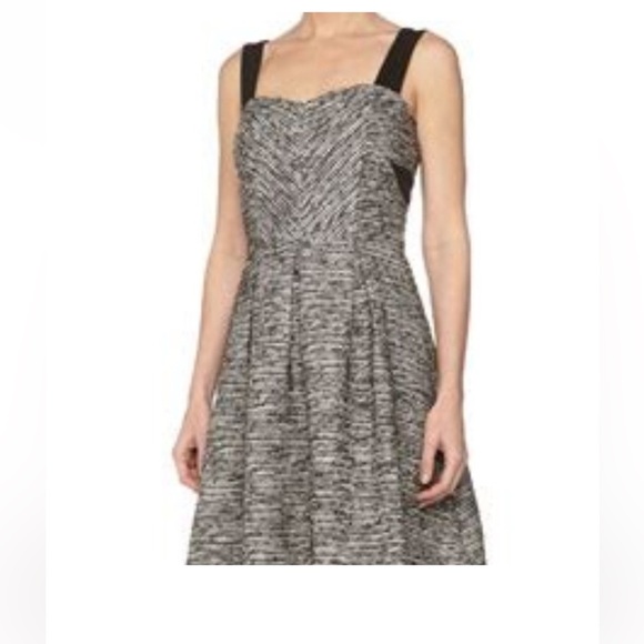 Fable Elegant Black and White Women's Dress size large NWT Neiman Marcus - Picture 1 of 16